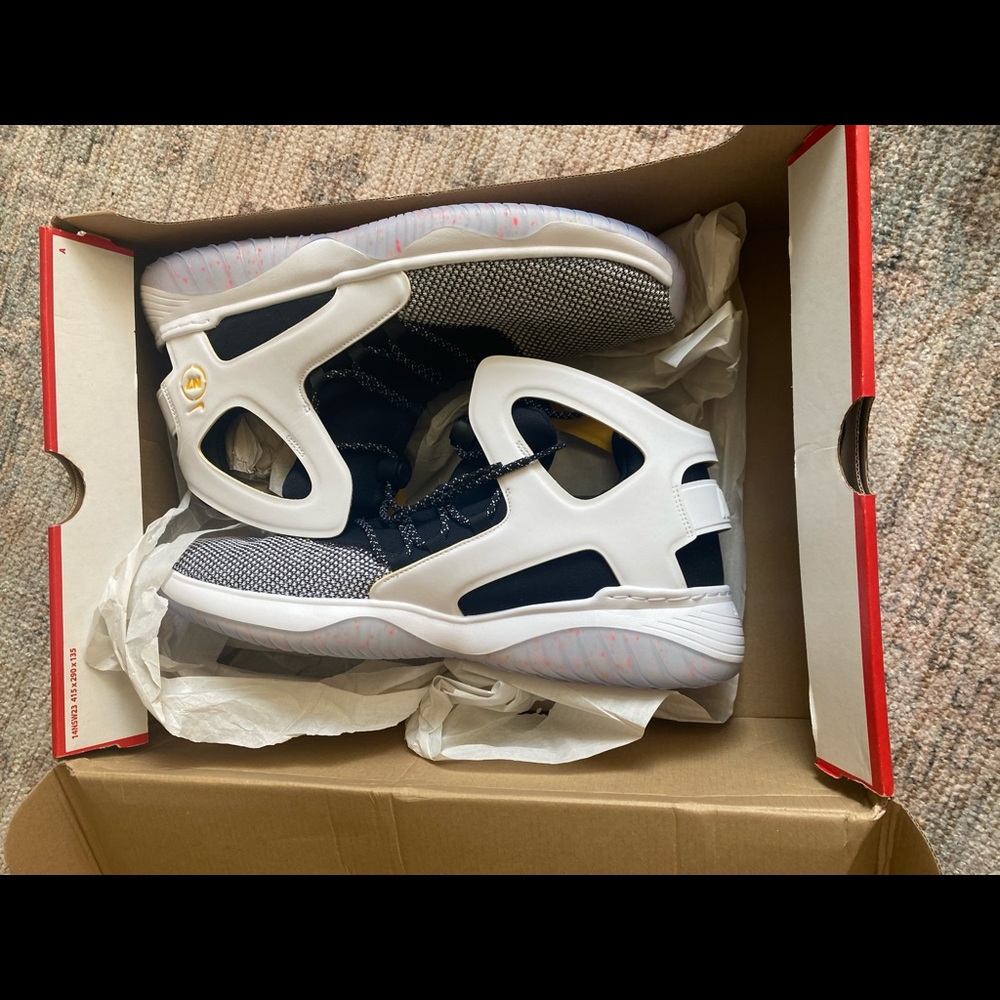 Nike Flight Hurache Ultra N7
